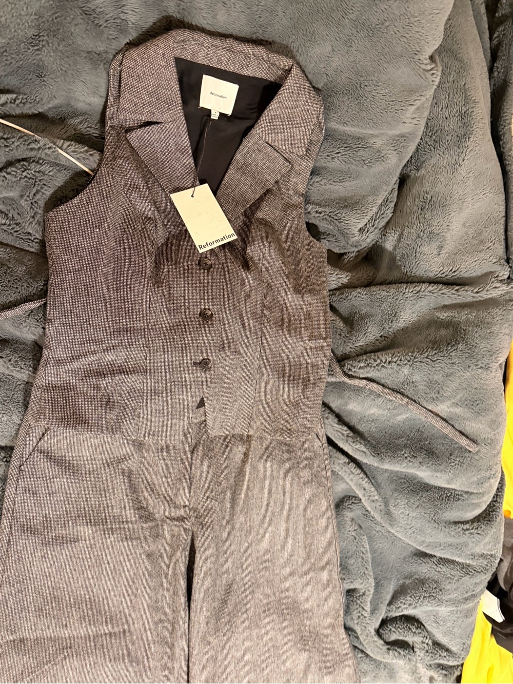 Reformation Taryn Two-Piece Set - Charcoal Gray - Picture 3 of 12